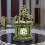 Каминные часы «Георгий Победоносец» на змеевике, 270 мм — красивый подарок — фотография 1