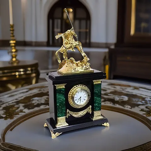 Каминные часы «Георгий Победоносец» на долерите и малахите в подарок