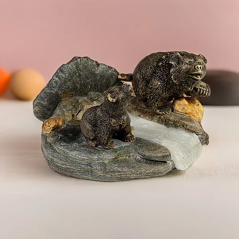 Подарочная скульптура «Медведи», 210×195×110 мм