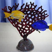 Скульптура «Тропические рыбы» из боросиликатного стекла в подарок — фотография 4