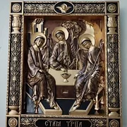 Икона Святая Троица — красивый подарок — фотография 4