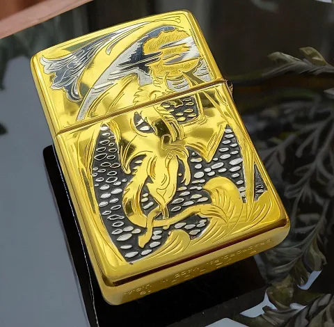На память: Зажигалка Zippo с гравировкой "Дракон"