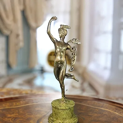Статуэтка «Меркурий» на подставке из змеевика — необычный подарок