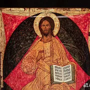 Икона деревянная "Спас в Силах" — оригинальный подарок — фотография 2
